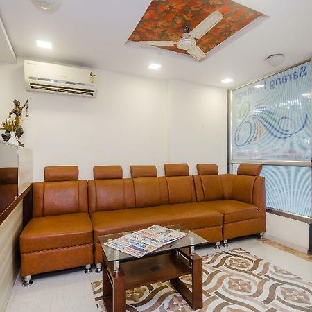 Oyo Flagship 756 Hotel Sarang Heritage นาวีมุมไบ ภายนอก รูปภาพ