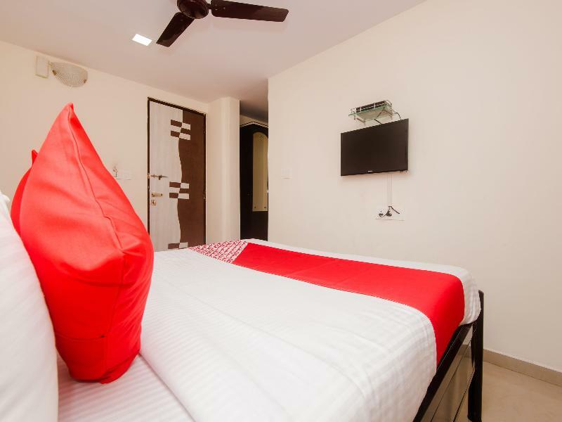 Oyo Flagship 756 Hotel Sarang Heritage นาวีมุมไบ ภายนอก รูปภาพ